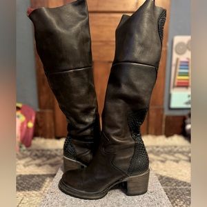 Cagalry Freebirs Knee high boots Size 8